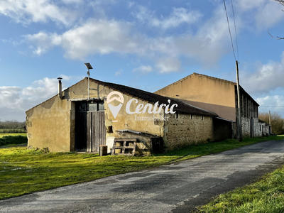 Maison ancienne - 409 m² - 11 pièces