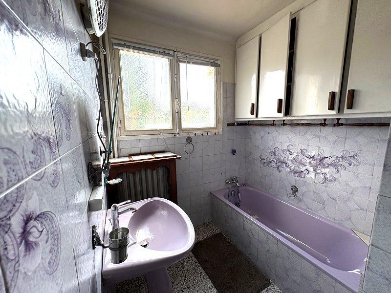 Maison - 104 m² - 5 pièces