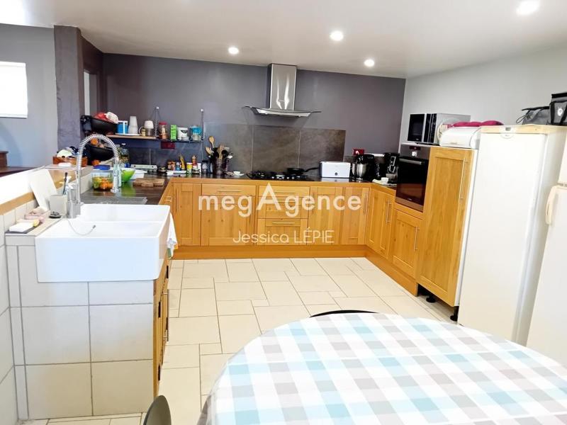 Maison de campagne - 255 m² - 7 pièces