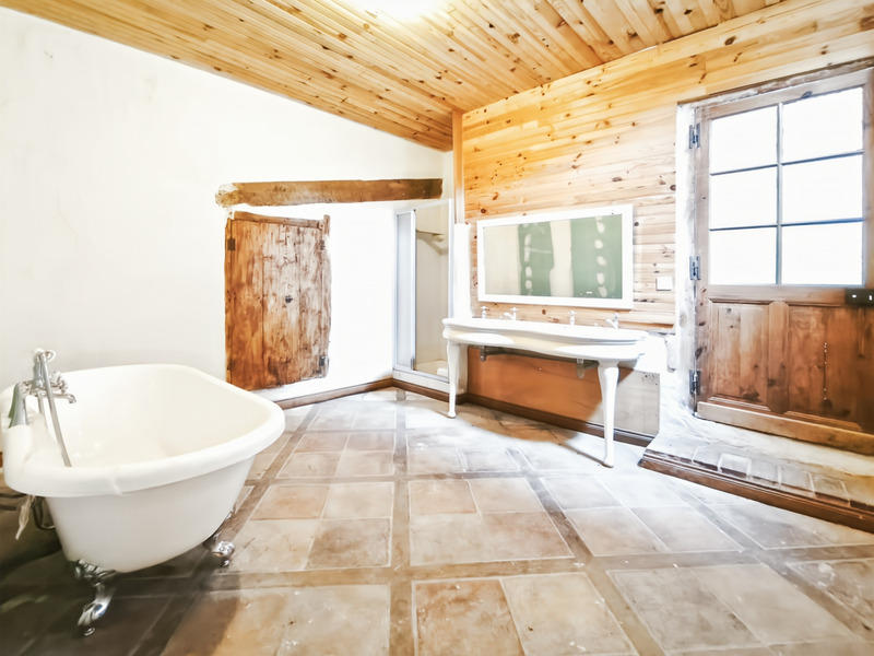 Maison - 160 m² - 4 pièces