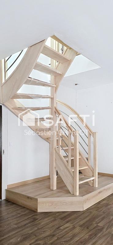 Duplex - 112 m² - 5 pièces