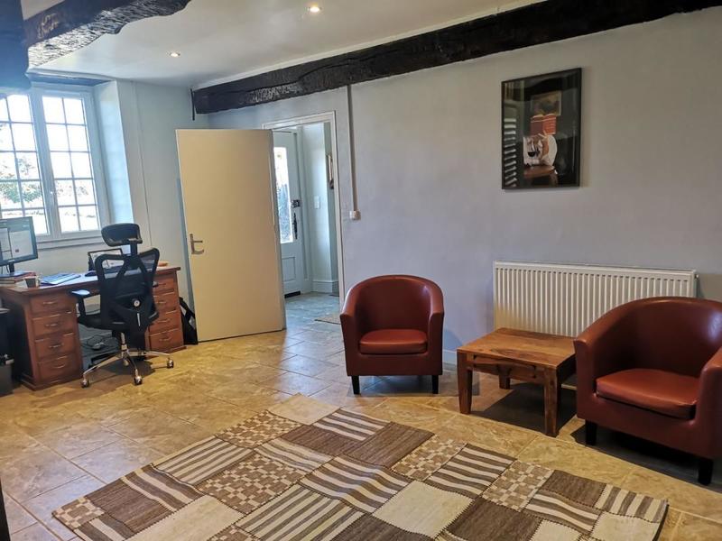 Propriété - 280 m² - 8 pièces