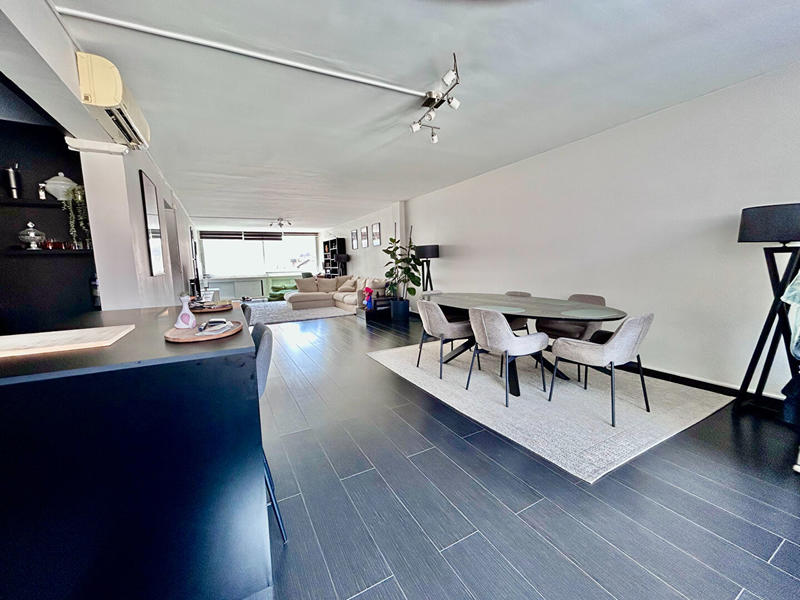 Appartement - 136 m² - 4 pièces