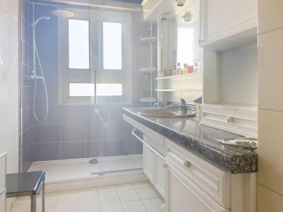 Appartement - 86 m² - 3 pièces