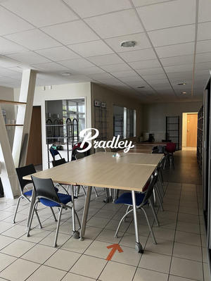 Bureau - 625 m²
