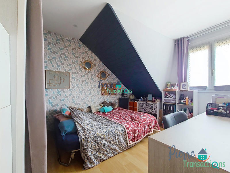 Maison - 112 m² - 7 pièces