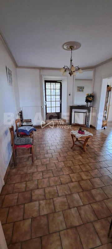 Maison - 196 m² - 8 pièces