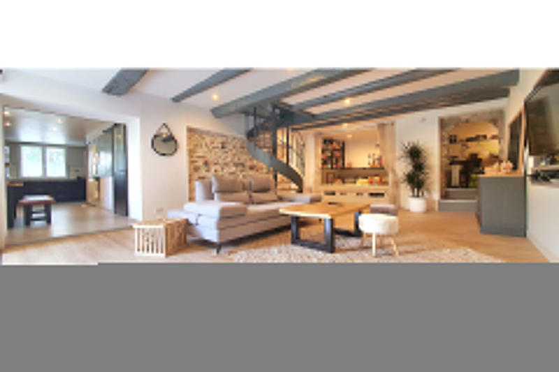 Maison - 120 m² - 6 pièces