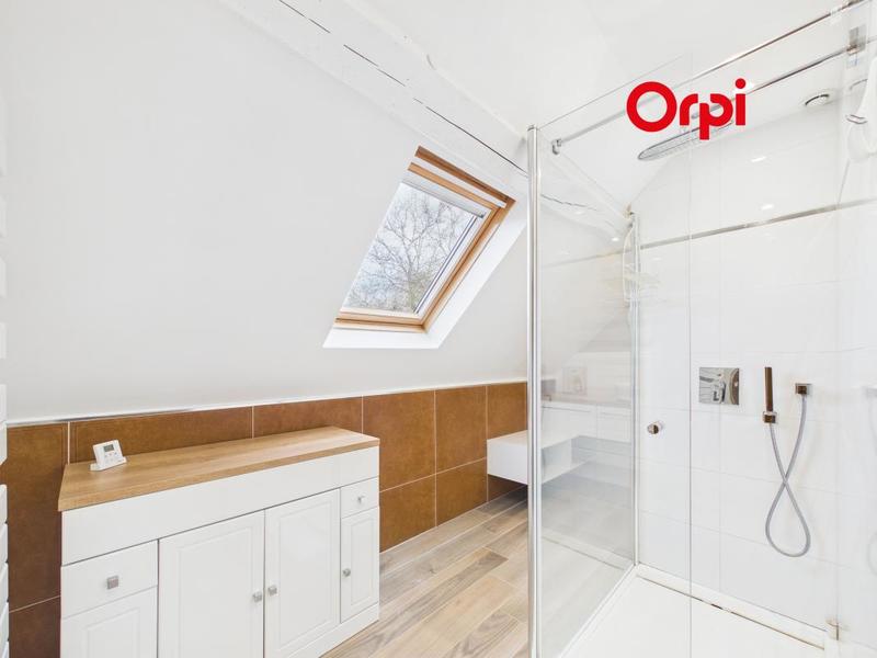 Maison - 79 m² - 5 pièces