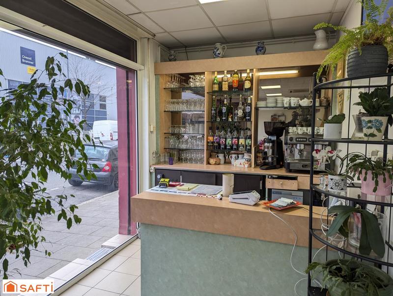 Local commercial - 70 m² - 4 pièces