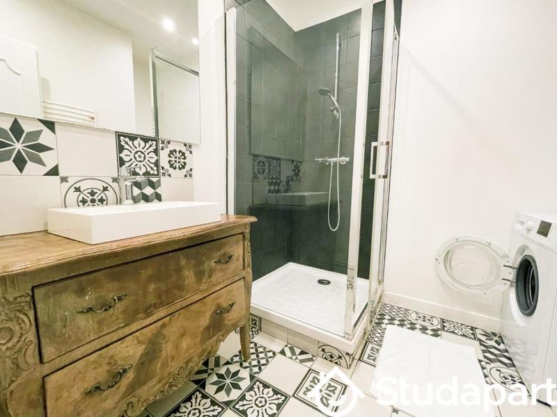 Appartement - 100 m² - 4 pièces