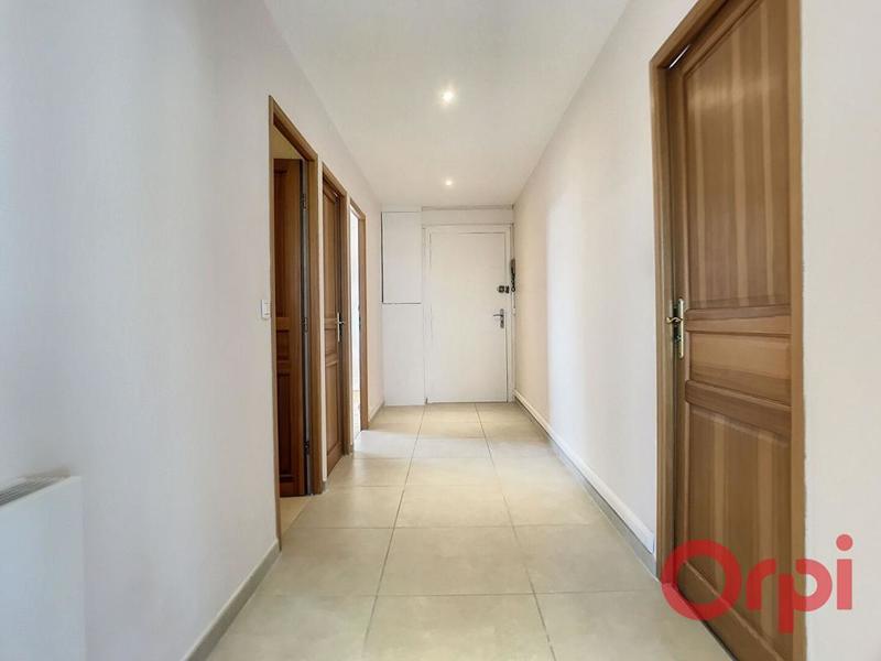 Appartement - 72 m² - 3 pièces