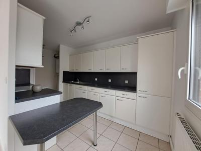 Appartement - 79 m² - 3 pièces