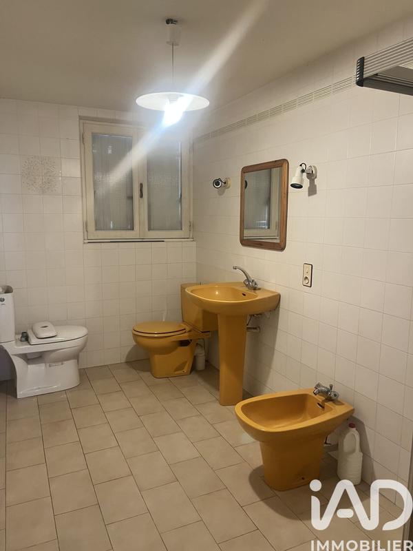 Maison - 199 m² - 7 pièces