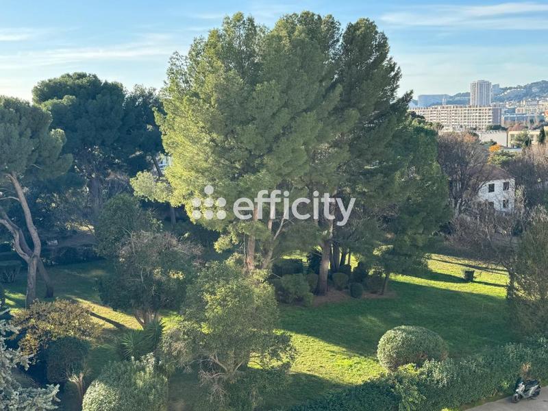 Appartement - 75 m² - 4 pièces