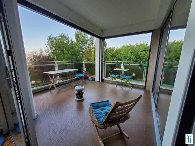 Appartement - 97 m² - 4 pièces