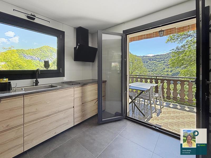 Maison - 135 m² - 6 pièces