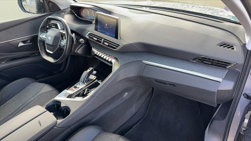 Peugeot 3008 1.2 PureTech 130 Eat8 Allure