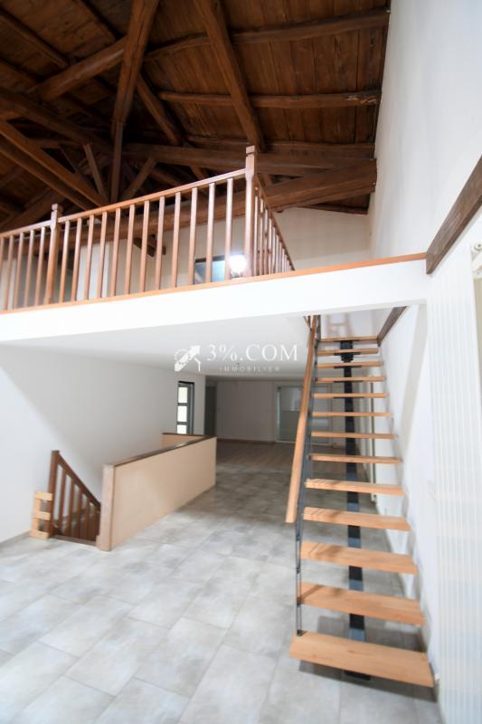 Maison - 250 m² - 8 pièces