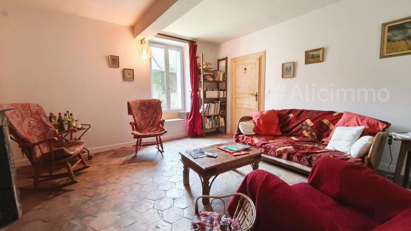 Maison - 115 m² - 7 pièces