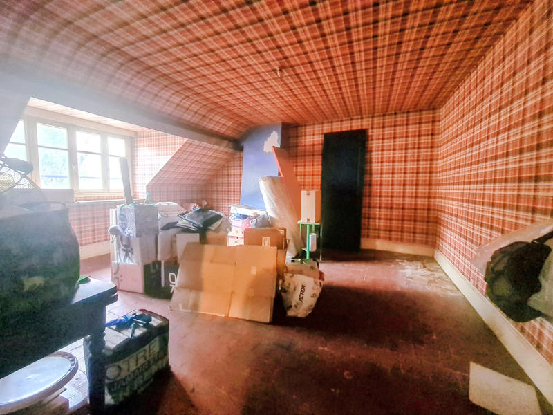 Maison - 227 m² - 10 pièces