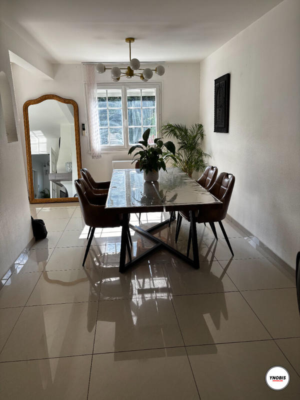 Maison - 115 m² - 5 pièces