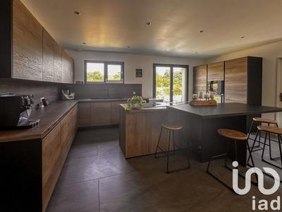 Maison - 150 m² - 7 pièces