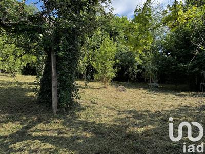 Terrain - 1 500 m²
