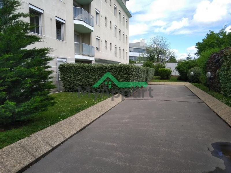 Appartement - 86 m² - 4 pièces