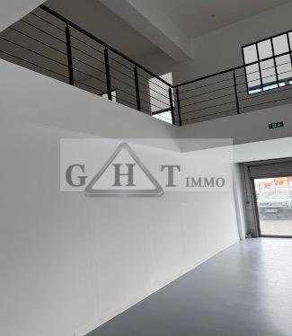 Entrepôt - 180 m²