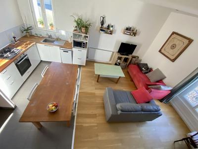 Duplex - 61 m² - 4 pièces