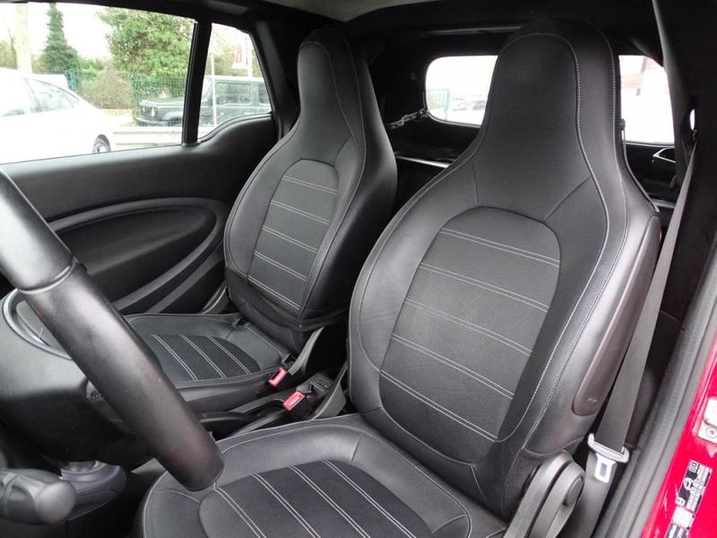 Smart ForTwo Cabrio 0.9i - 90 s&amp;S Bv Twinamic Cabriolet II 2016 Passion Phase 1