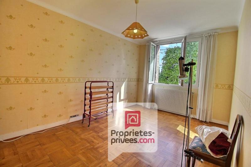 Maison - 151 m² - 7 pièces