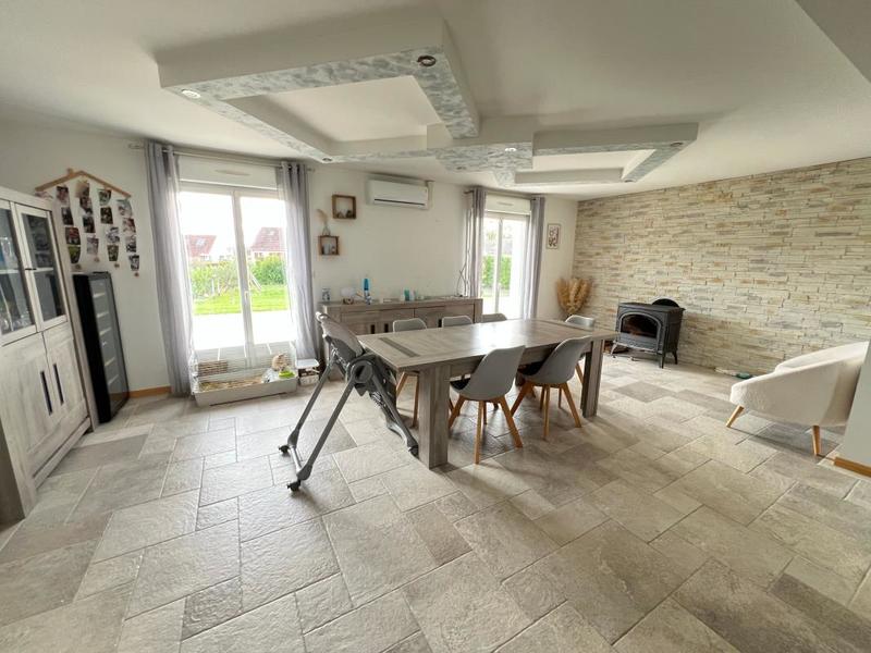 Maison - 165 m² - 6 pièces