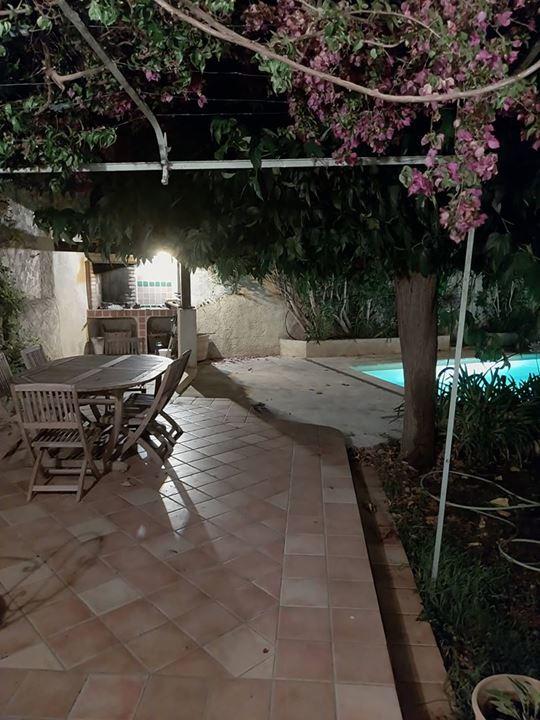 Maison - 270 m² - 9 pièces