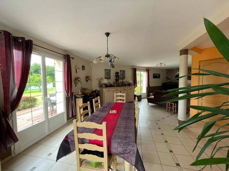 Maison - 125 m² - 5 pièces