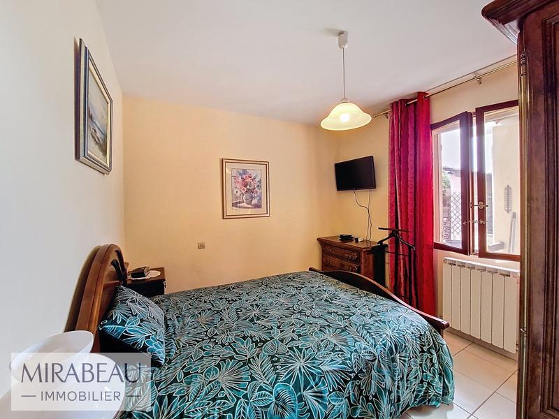 Villa - 96 m² - 5 pièces