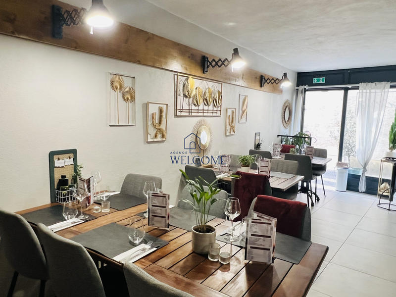 Fonds de commerce - Hôtellerie / Restauration - 64 m²