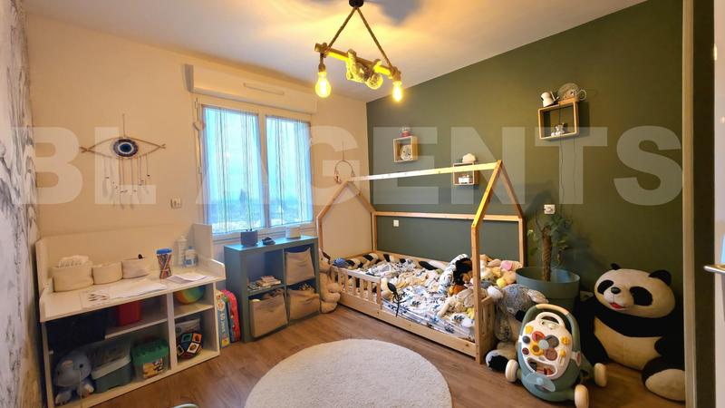 Maison - 112 m² - 6 pièces