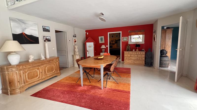 Villa - 196 m² - 7 pièces