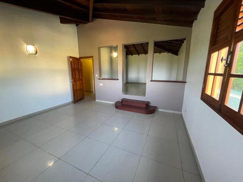 Villa - 183 m² - 5 pièces