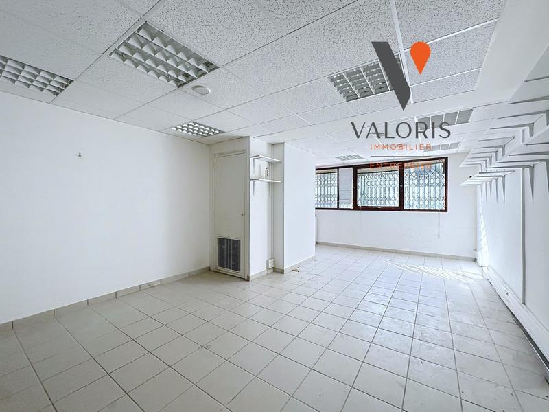 Bureau - 51 m² - 2 pièces