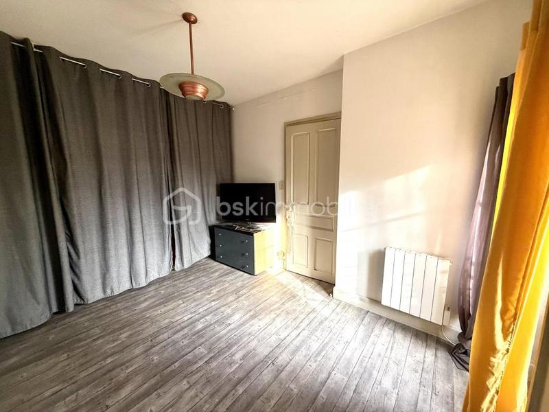 Maison - 98 m² - 4 pièces