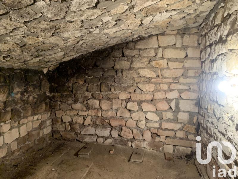 Maison - 214 m² - 9 pièces