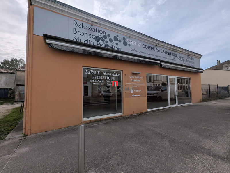 Local commercial - 130 m² - 5 pièces