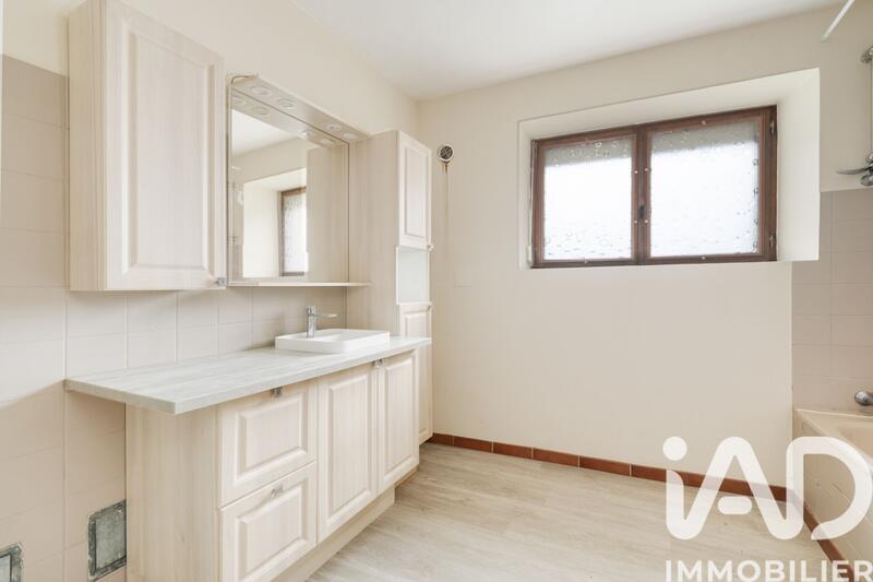 Maison de village - 196 m² - 6 pièces