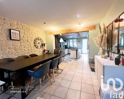 Maison - 207 m² - 11 pièces