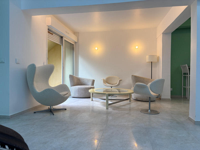 Appartement - 82 m² - 4 pièces