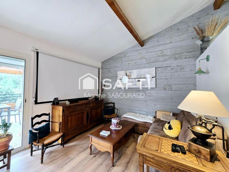 Maison - 90 m² - 3 pièces