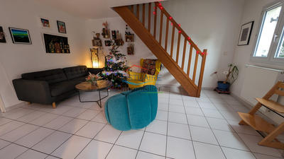 Maison - 104 m² - 6 pièces